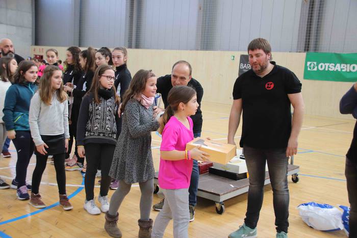 Gabonetako Areto Futbol Txap 74 1578233361594