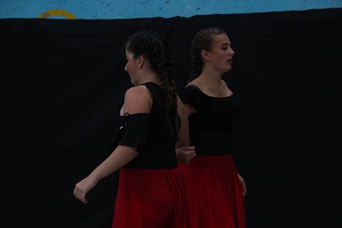 HERNIALDEKO ANDRA MARI JAIAK 7 1502819895796