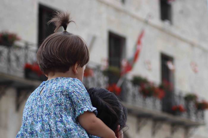 Dantza sokara batu dira emak 28 1660153178891