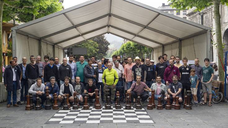 Juan Luis Alfarok irabazi du xake txapelketa