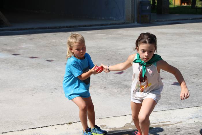 Festak hastearekin batera, j 8 1502727269329