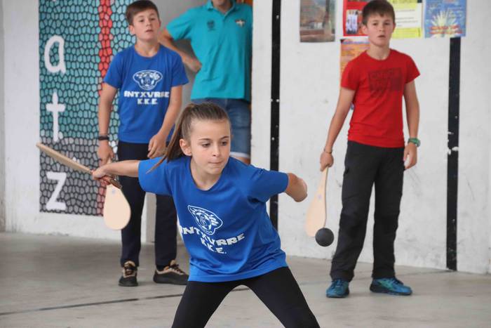 Txikiek pilotari handiak dir 53 1565875100900