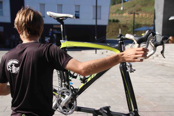 Abiatu da Mugikortasun Astea 7 1537011661369