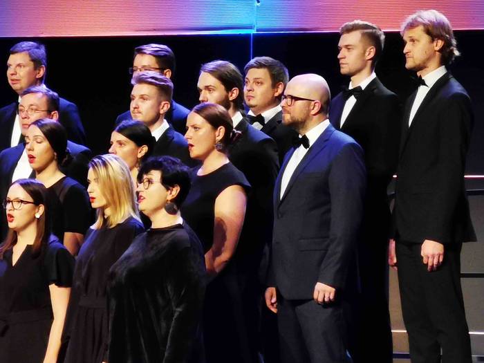 Batavia Madrigal Singers, ik 33 1572636835195