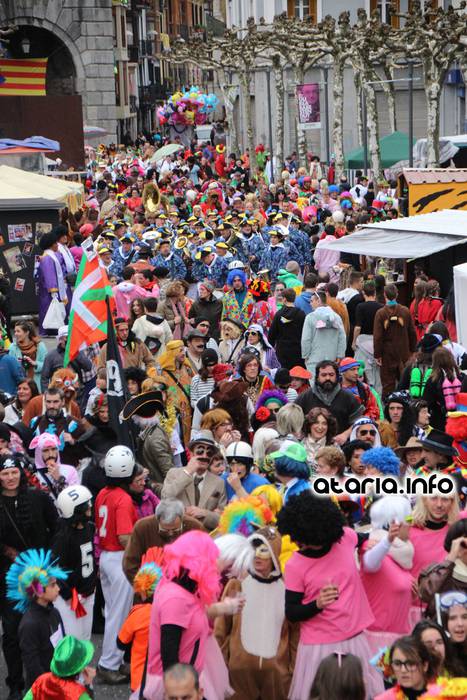 inauteriak 2016 zaldunita zezen plaza 27 1454867183821