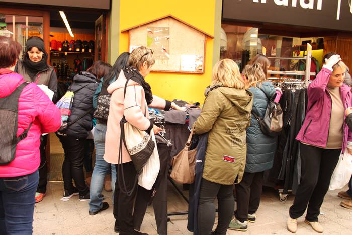 Braderie Eguna Tolosan 12 1521300034822