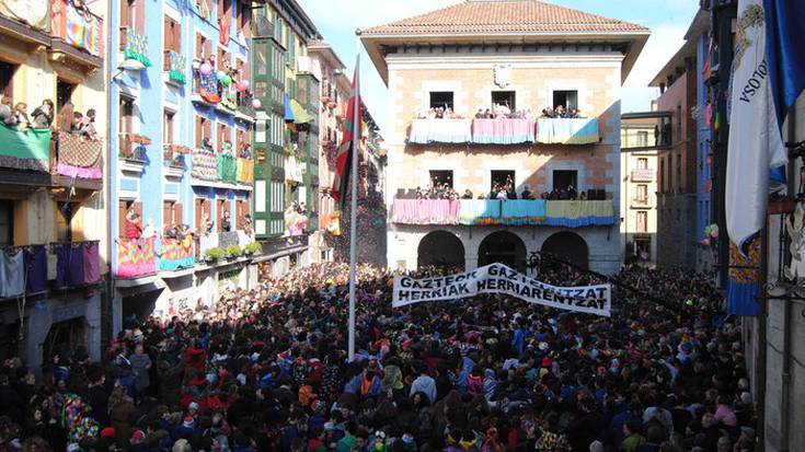 Inauteriez egunero bustitzeko, Ataria