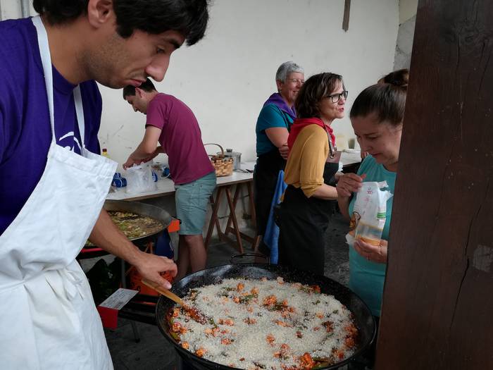 Paella, kuadrilla eguneko er 26 1565767542737