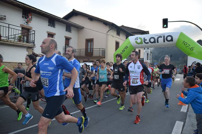 IKAZTEGIETAKO XVII. HERRI KR 45 1511032443352