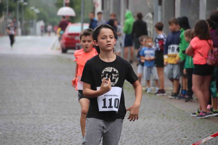 Asteasuko haurrek hasi dute  87 1530189103373