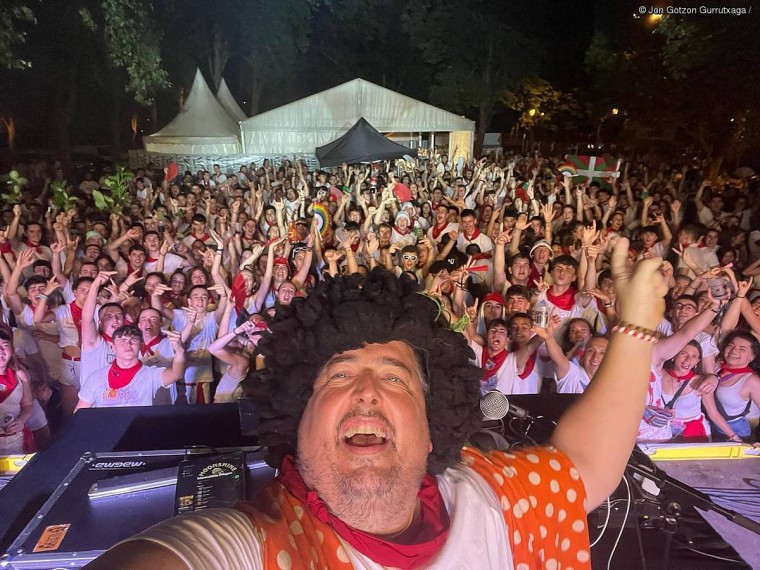 Jon Gotzon Gurrutxaga, ‘DJ Bull': «Saioetan, ia-ia dena inprobisatzen dut»