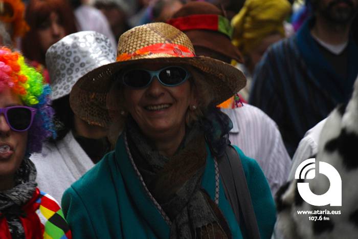 Pijamen iraultzak hartu du T 57 1488100158303