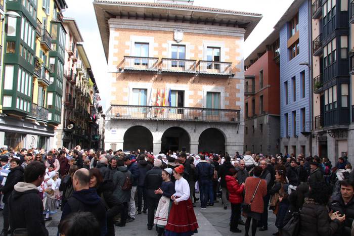 Sueltoan dabiltza 10 1521909783368