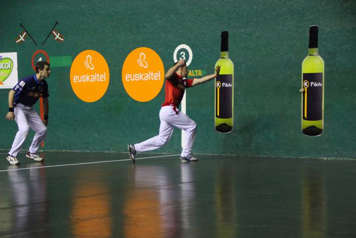 Erasun debuta eta Jaka finalerdia pilota 28 1478375051616