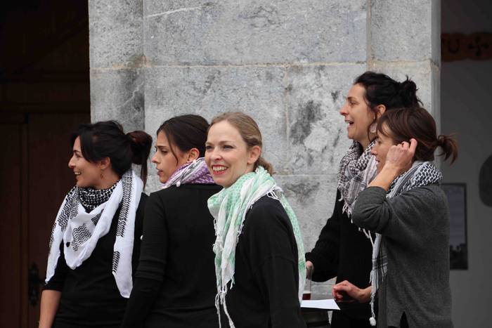 Emakumeek dantzan jarri dute 30 1552145619295