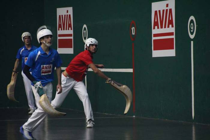 ZESTA PUNTA ELOLAREN OROIMEN 71 1512735662432