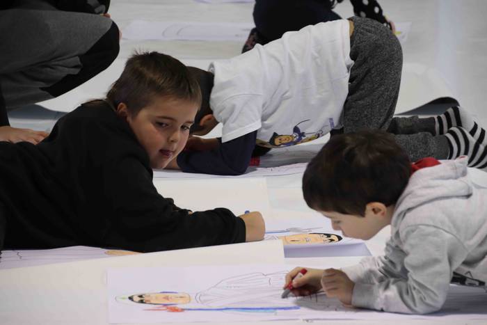 Erraldoi eta buruhandien tai 32 1577095554426