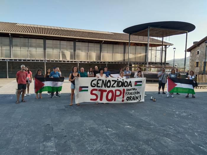 Gazako genozidioa salatu dute Adunan