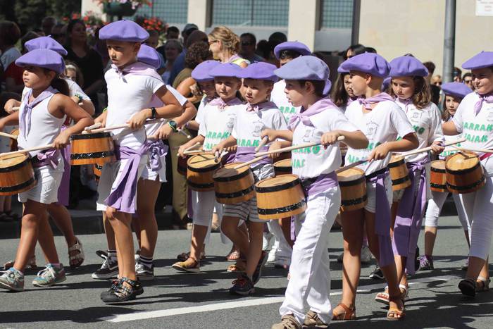 Ibarra zeharkatu dute, danbo 31 1661344779297