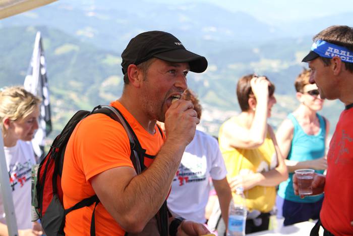 Uzturren, beroa nagusi 93 1497801432733