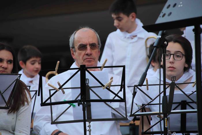 Banda Topaketa AV400Urte 29 1553970416248