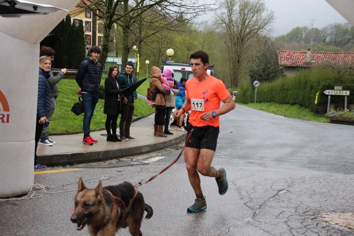 Zizurkilgo I. txakurkrosa 25 1460224123618