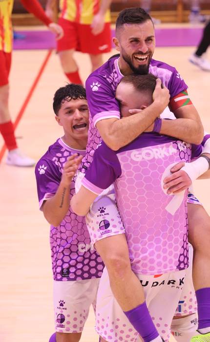 Iraultze sutsua Belabietan