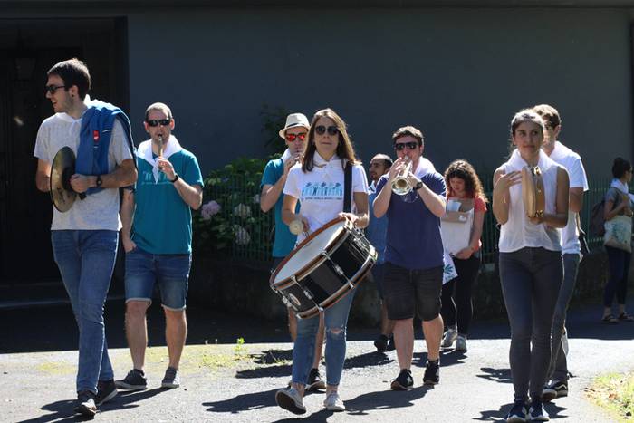 "Gu bezala, beste 100.000 za 26 1528636905524