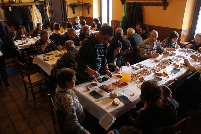 orexa festak 2016 santa krutz eguna 25 1462295927812