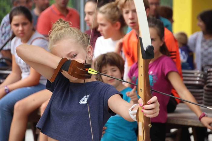 Haurrak bihurtu dira jaietak 24 1567338303241