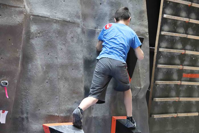 Eskolarteko boulder ligaxka  34 1559488545616