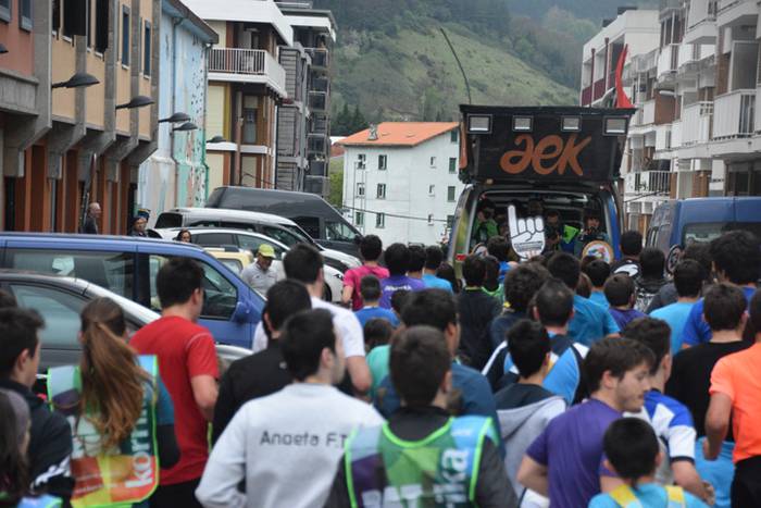 Euskararen ekilibristak 83 1491302444046