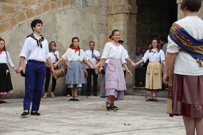 «Mila esker Migelmari!» 14 1561811661985