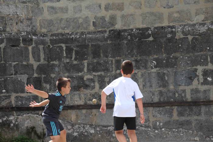 Frontoi Zaharrari, pilotari  14 1532187758292