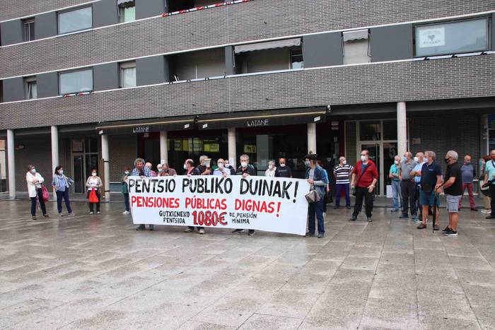 Adinekoen egoitzen egoerarek 12 1600687405386