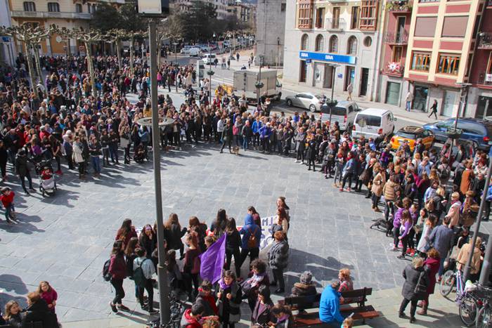 Egunerokorik ez, emakumerik  11 1520518234066