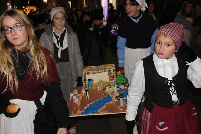 Harrera jendetsua Tolosan 38 1483642227409