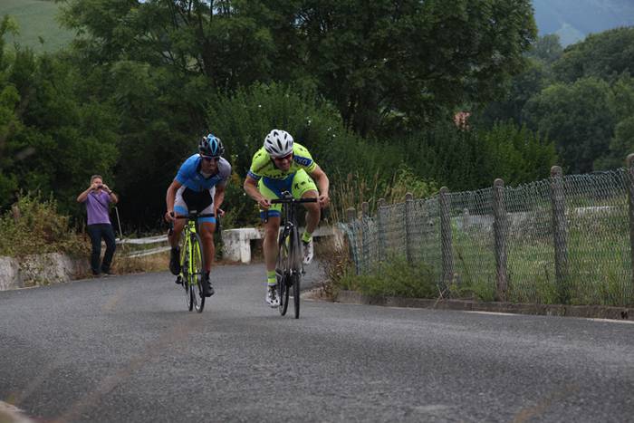 Orendaindarrek ezin, Jon And 26 1502887883231