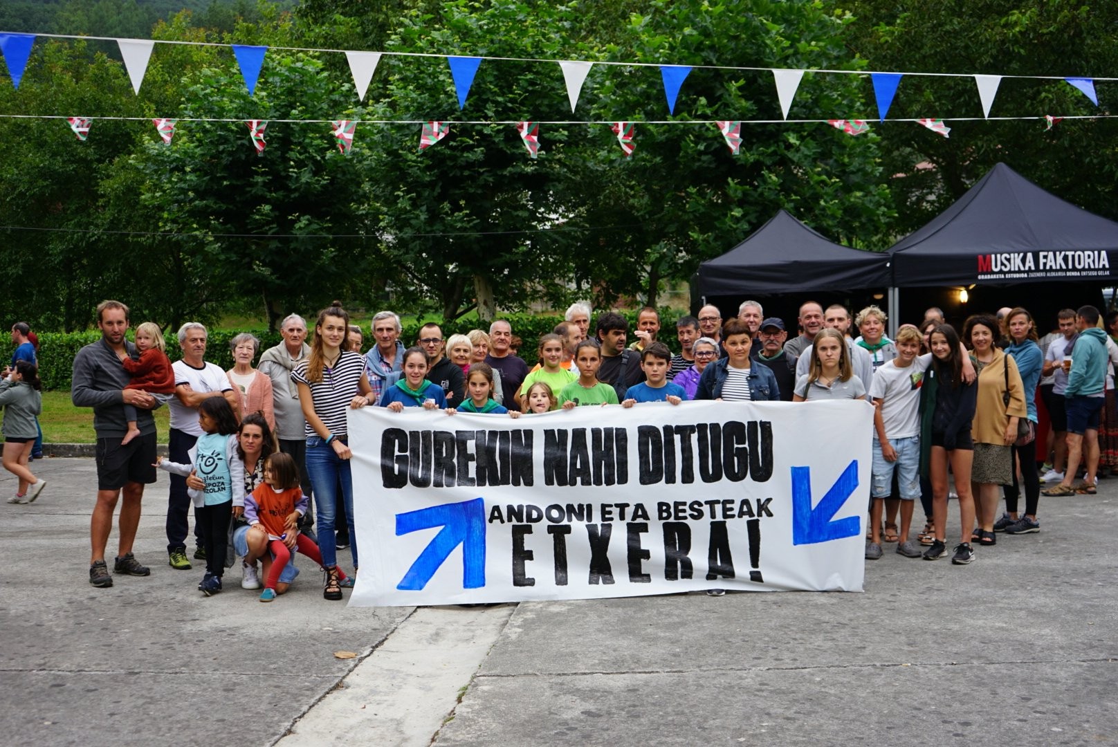 «Falta zaizkigunak gogoan» izan dituzte Gaztelun, festen amaieran