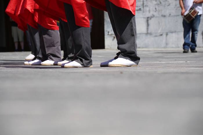 Axeriak dantzan Adunan 45 1471260965718