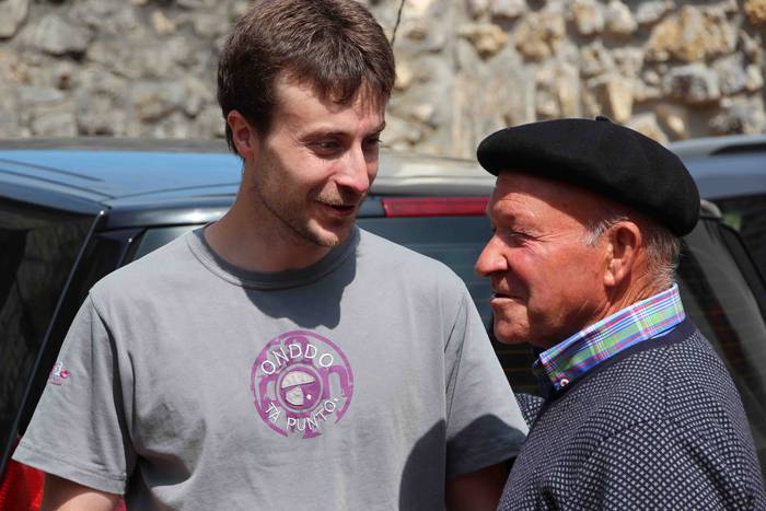 Harri jasarik ez da izango B 12 1559841826774