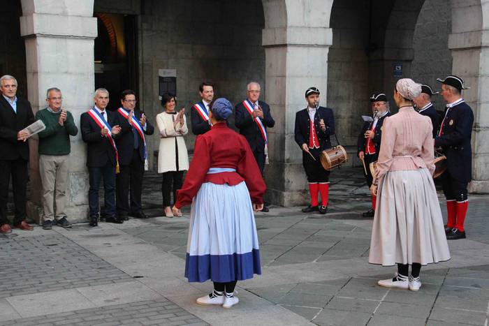 Tolosa eta Charleville-Mezie 14 1542474828174