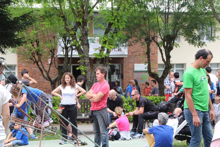 Ikaztegietako Eskola Txikiak Festa 39 1465744470860