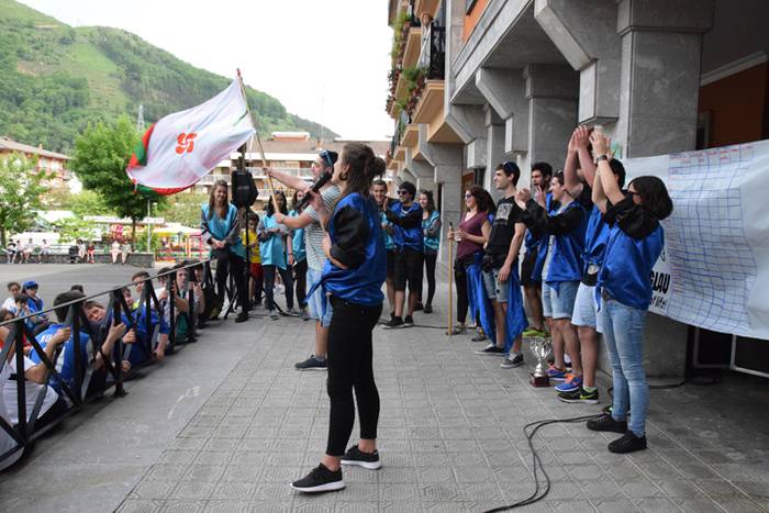 Anoeta kuadrilla eguna 2016 7 1463855780084