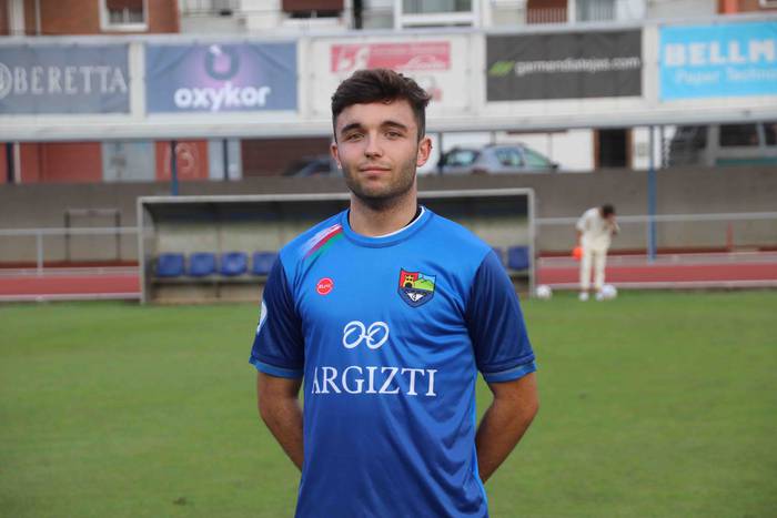 Tolosa CF-ko gizonezkoen fut 8 1662145465758