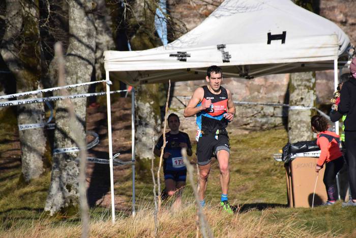 San Lorentzo gainean, trikit 4 1580657432701