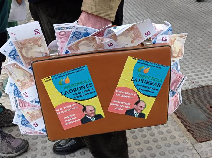 Pentsiodunen mugimendua, Ibe 9 1636449029903