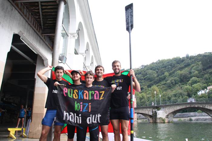 Batela txikien balantza, Zut 115 1505567310698