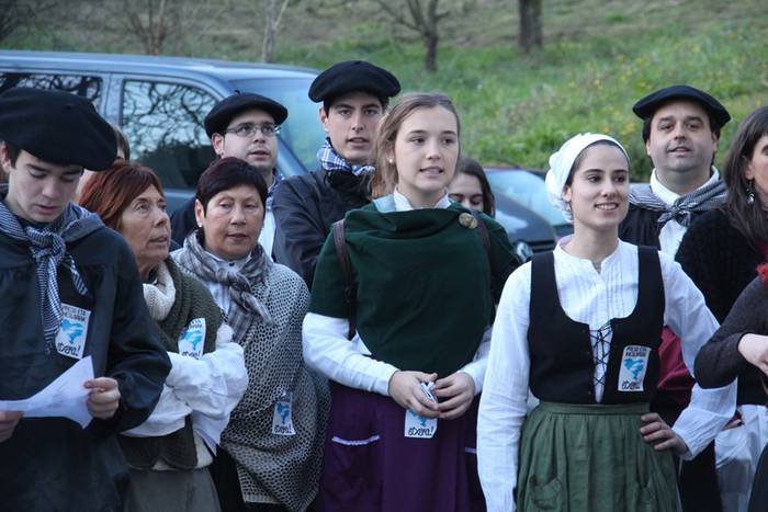 Gabon eskea eta olentzero 2015 17 1450964171164