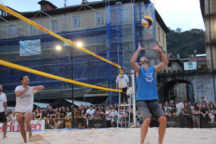 12. Hondartza Bolei Txapelke 30 1662232745051